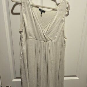 Eileen Fisher pure 100 % silk dress in white